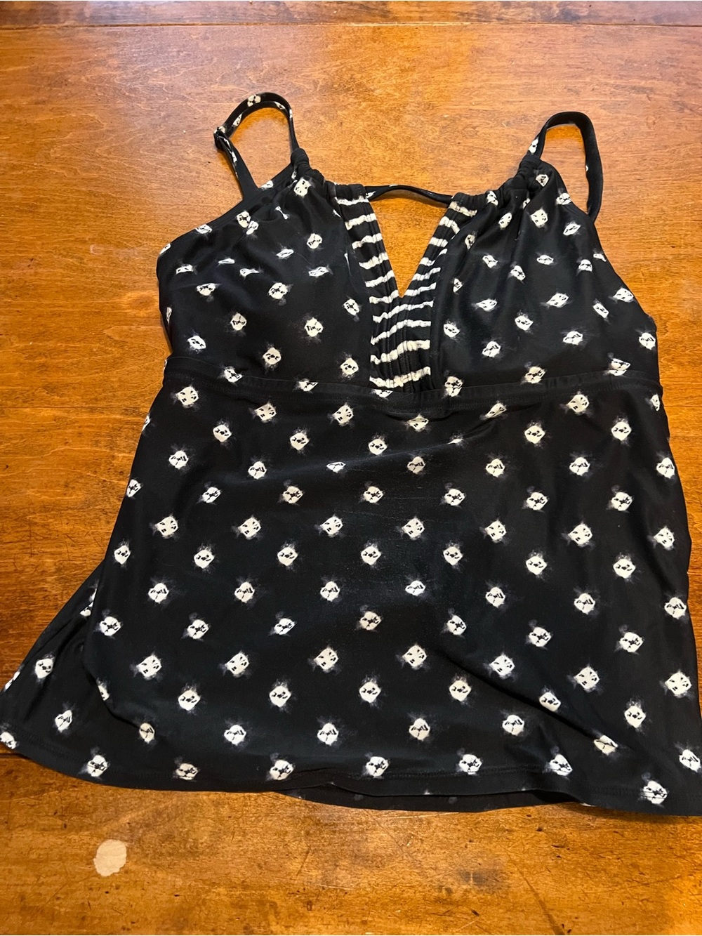 Beach House Tankini Top Size 12 Black White Print Swim Top